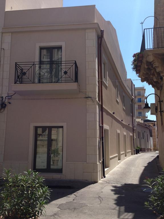 Guest House San Domenico Аугуста Екстериор снимка
