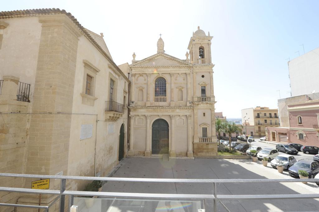 Guest House San Domenico Аугуста Екстериор снимка